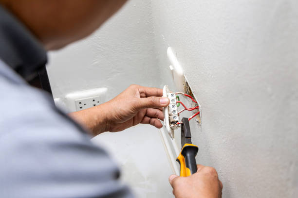 Best Affordable Emergency Electrician  in Leesport, PA